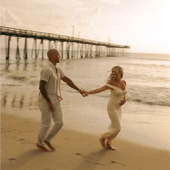 Strapless Ruffle Dress - Picture 5 of 8